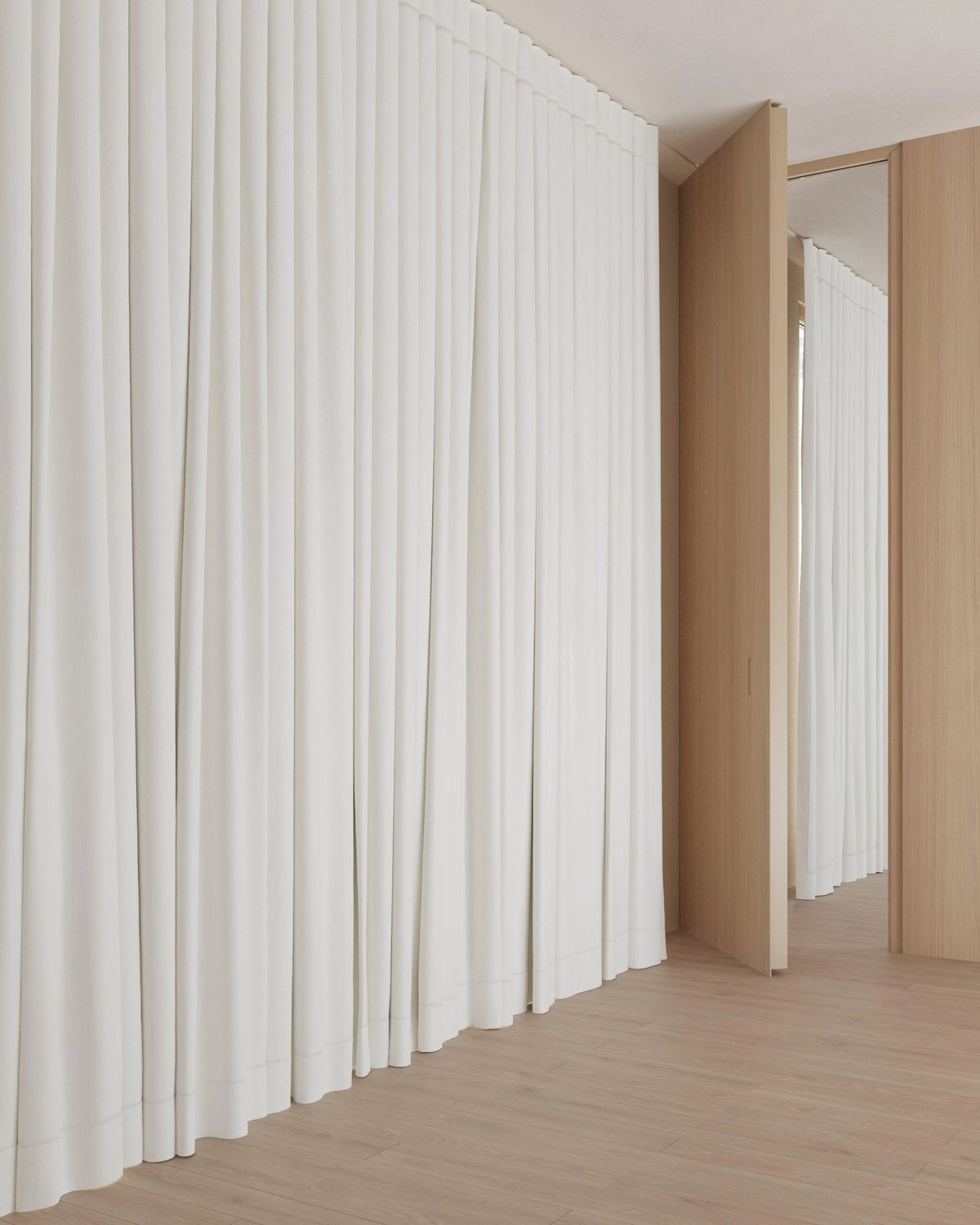 Excel - Romney--Excel - Romney--05-Ivory - 54540690143--Curtain_WavedCurtain_Side.jpg