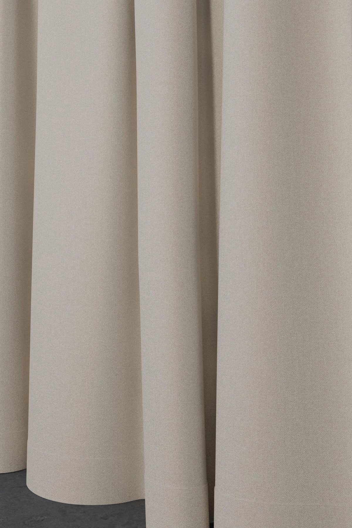 Excel - Romney--Excel - Romney--08-Sand - 54540645358--Curtain_CasualCurtain_Full.jpg