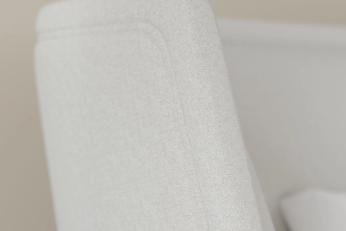 Excel - Romney--Excel - Romney--11-Dove - 54540341434--Bed_BedRoom_Detail.jpg
