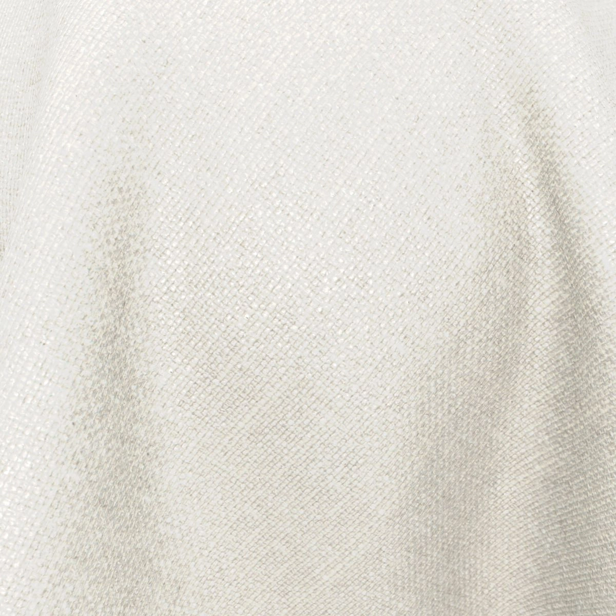 Excel - Romney--Excel - Romney--11-Dove - 54540341434--CloseUp_Ball_20_USD_BL_20_CU.jpg