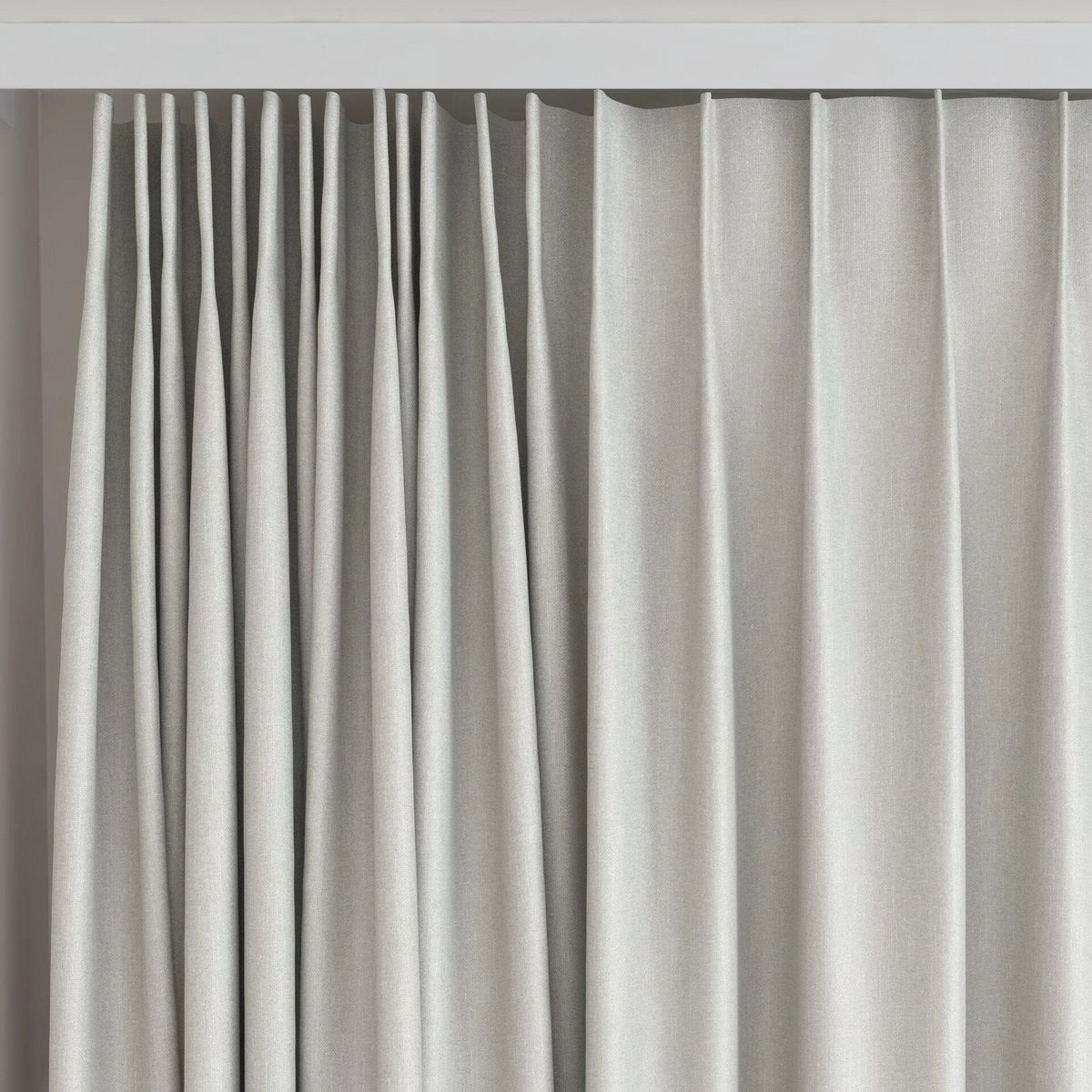 Excel - Romney--Excel - Romney--13-Silver - 54540644260--Curtain_Rail_Top.jpg