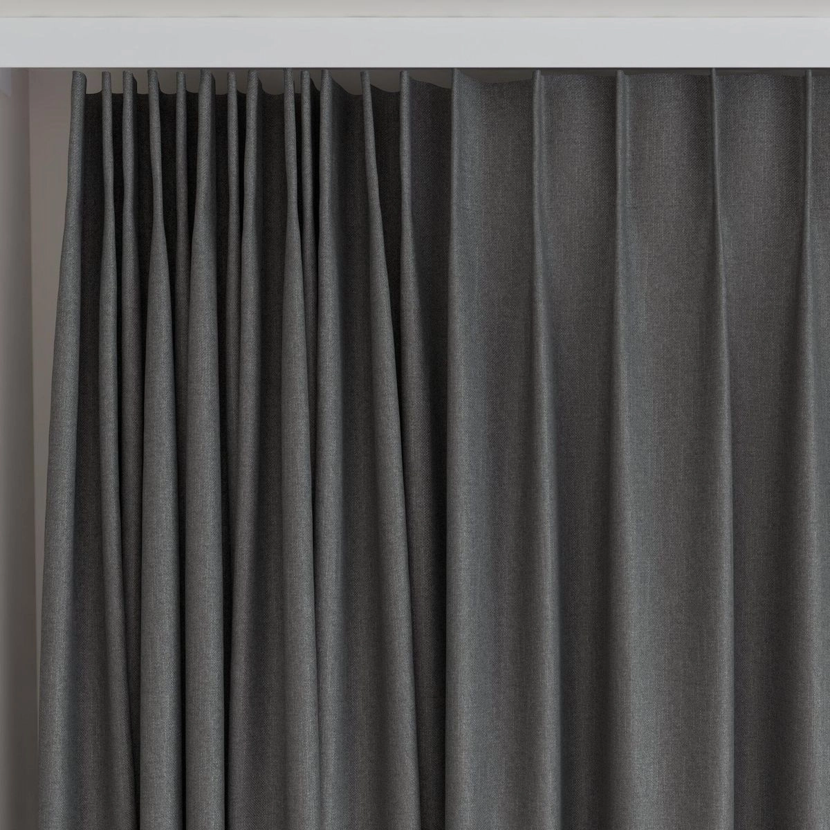 Excel - Romney--Excel - Romney--18-Night - 54540641950--Curtain_Rail_Top.jpg