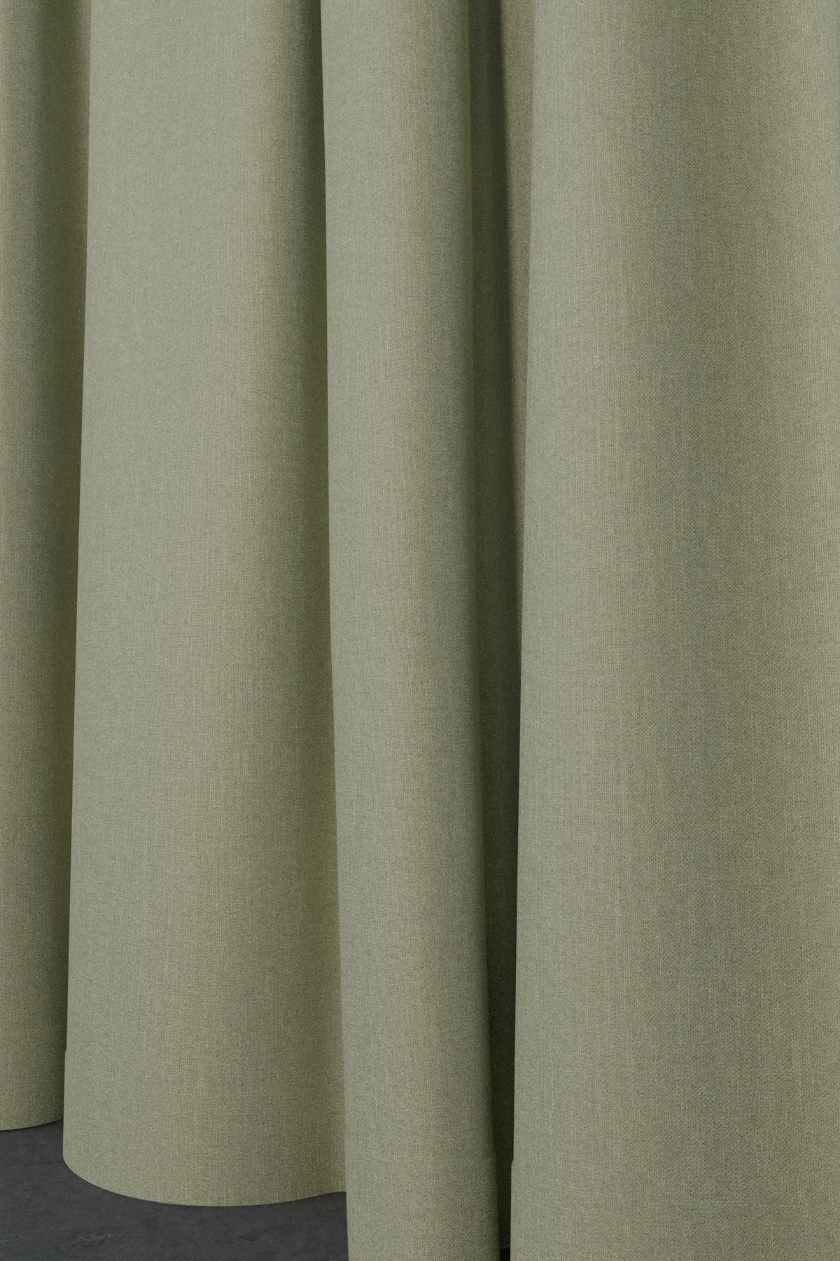 Excel - Romney--Excel - Romney--25-Pear - 54540657554--Curtain_CasualCurtain_Full.jpg