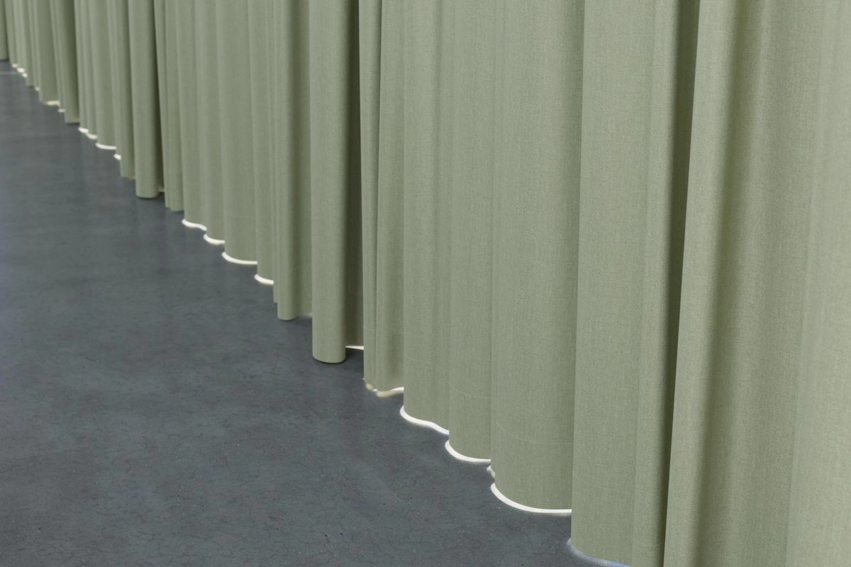 Excel - Romney--Excel - Romney--25-Pear - 54540657554--Curtain_WideWindowCurtain_Bottom.jpg