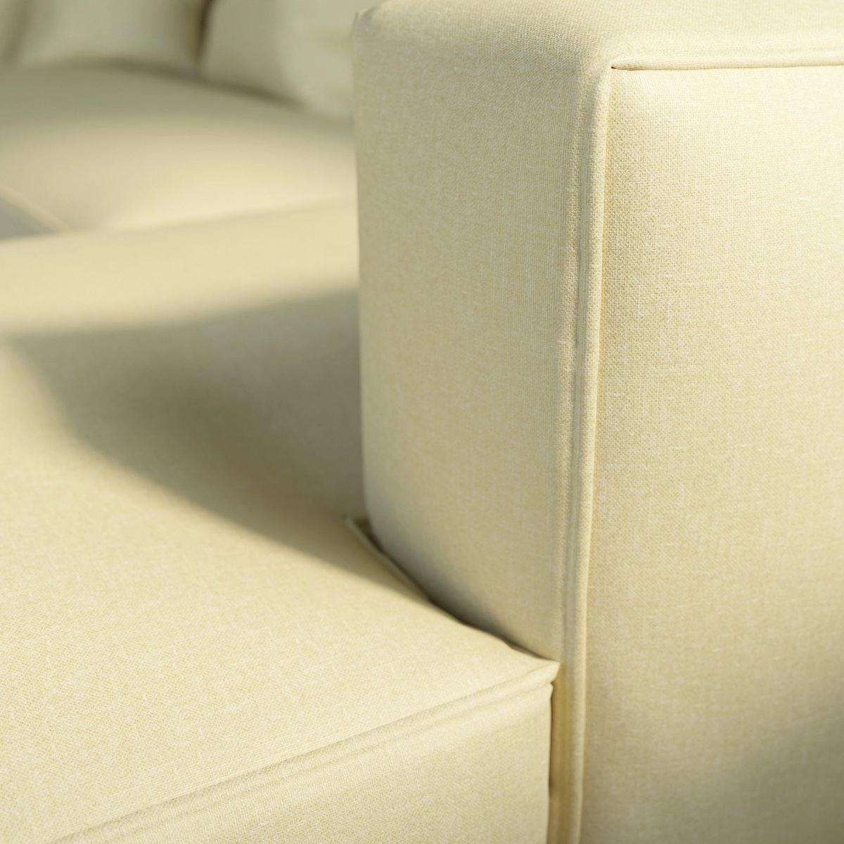 Excel - Romney--Excel - Romney--32-Hay - 54540658541--Sofa_ModularSofa_Detail.jpg