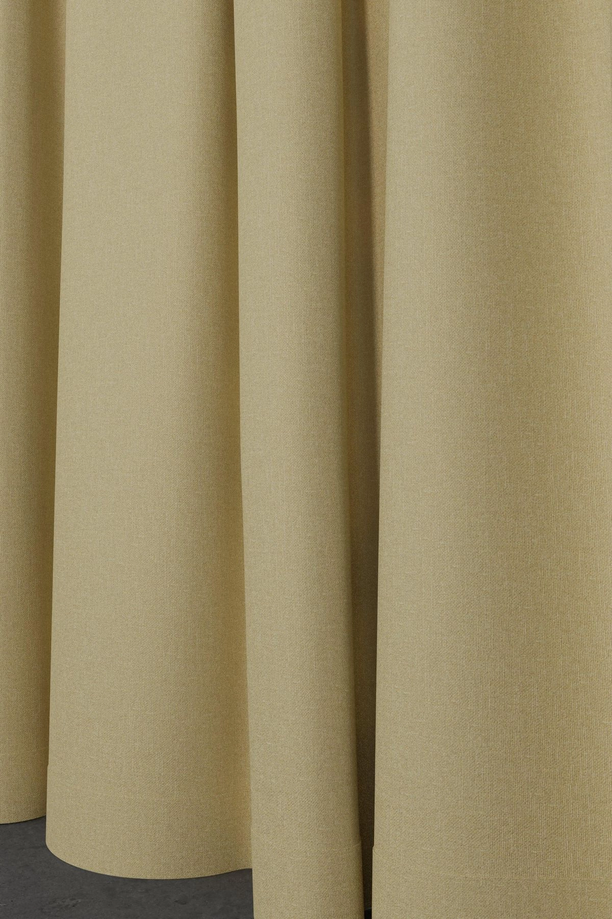 Excel - Romney--Excel - Romney--32-Hay - 54540658541--Curtain_CasualCurtain_Full.jpg