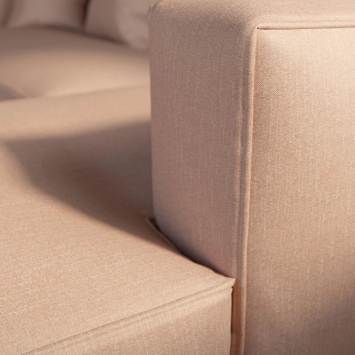 Excel - Romney--Excel - Romney--37-Coral - 54540348733--Sofa_ModularSofa_Detail.jpg