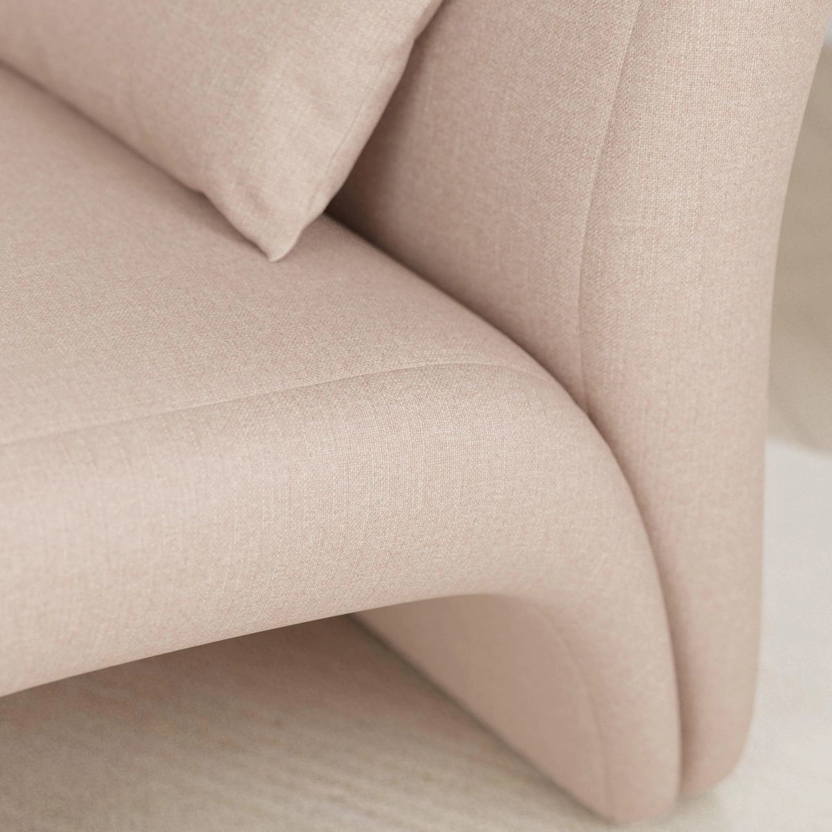 Excel - Romney--Excel - Romney--38-Orchid - 54540672752--Chair_EdgedChair_Detail.jpg