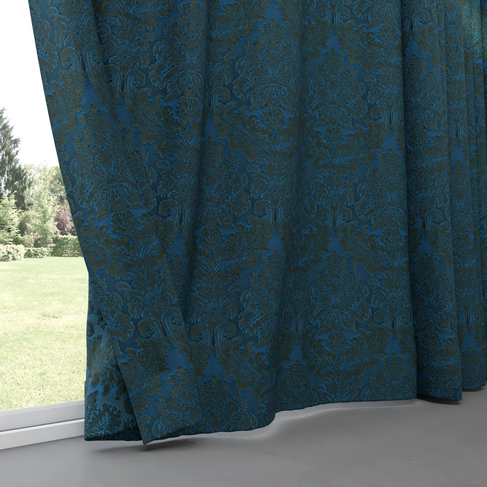 Genova--Gosh--04-Ink--Curtain_PinchPleat_Bottom.jpg