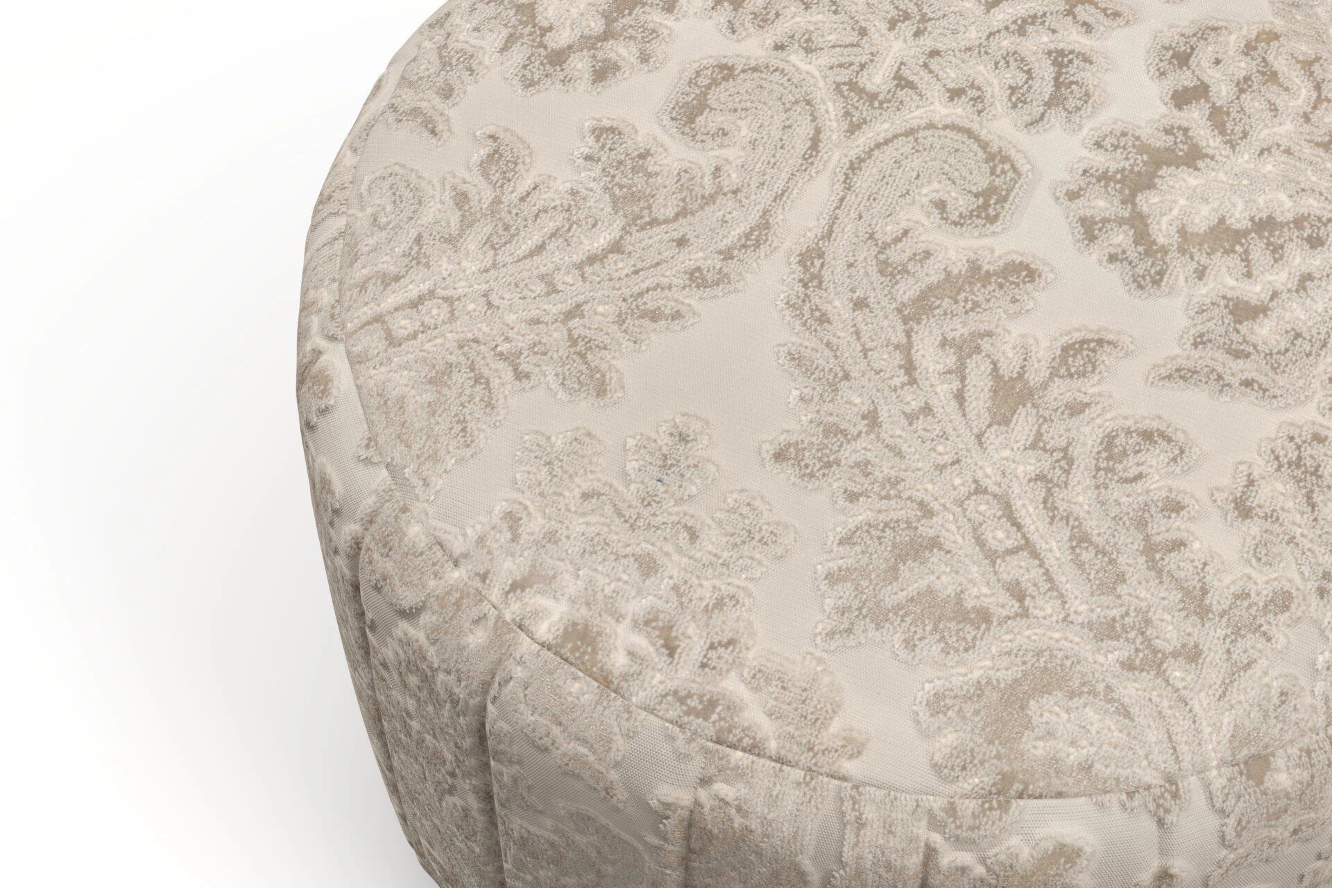 Genova--Gosh--14-Pelican--Pouf_Pouf_Detail.jpg