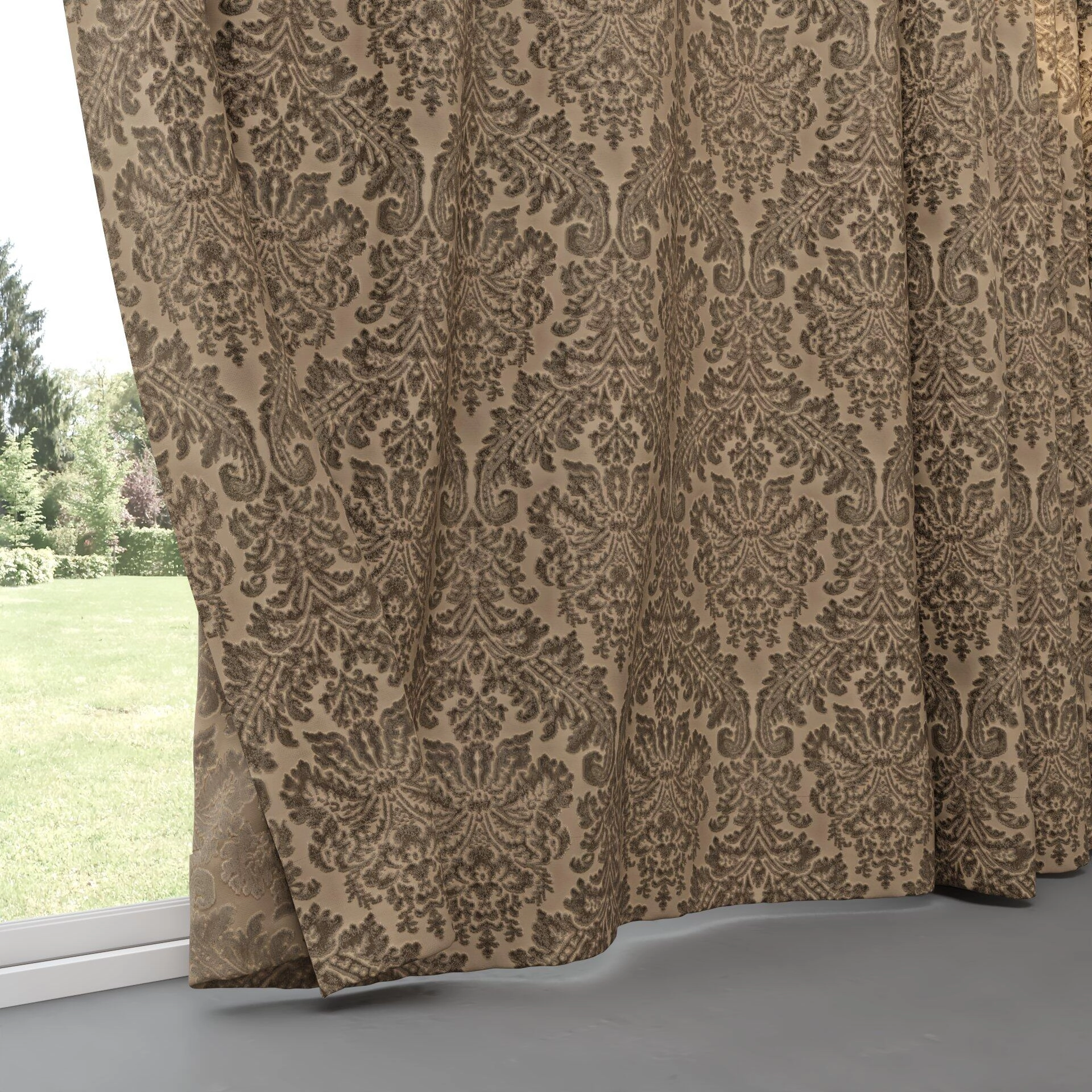 Genova--Gosh--15-Plaza--Curtain_PinchPleat_Bottom.jpg