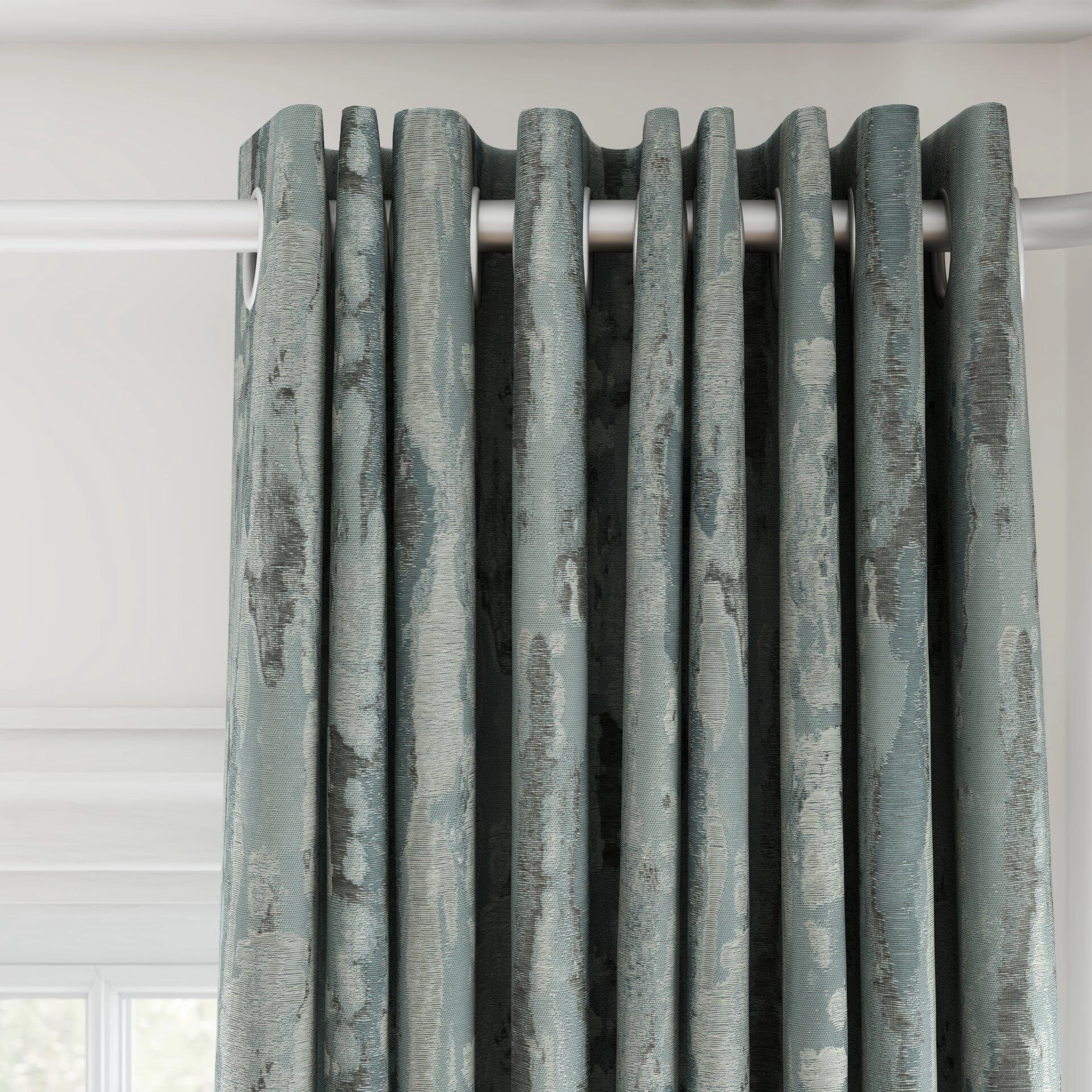 Jubilea  Jager  02 Niagara  Curtain_GrommetPuddle_Top.jpg