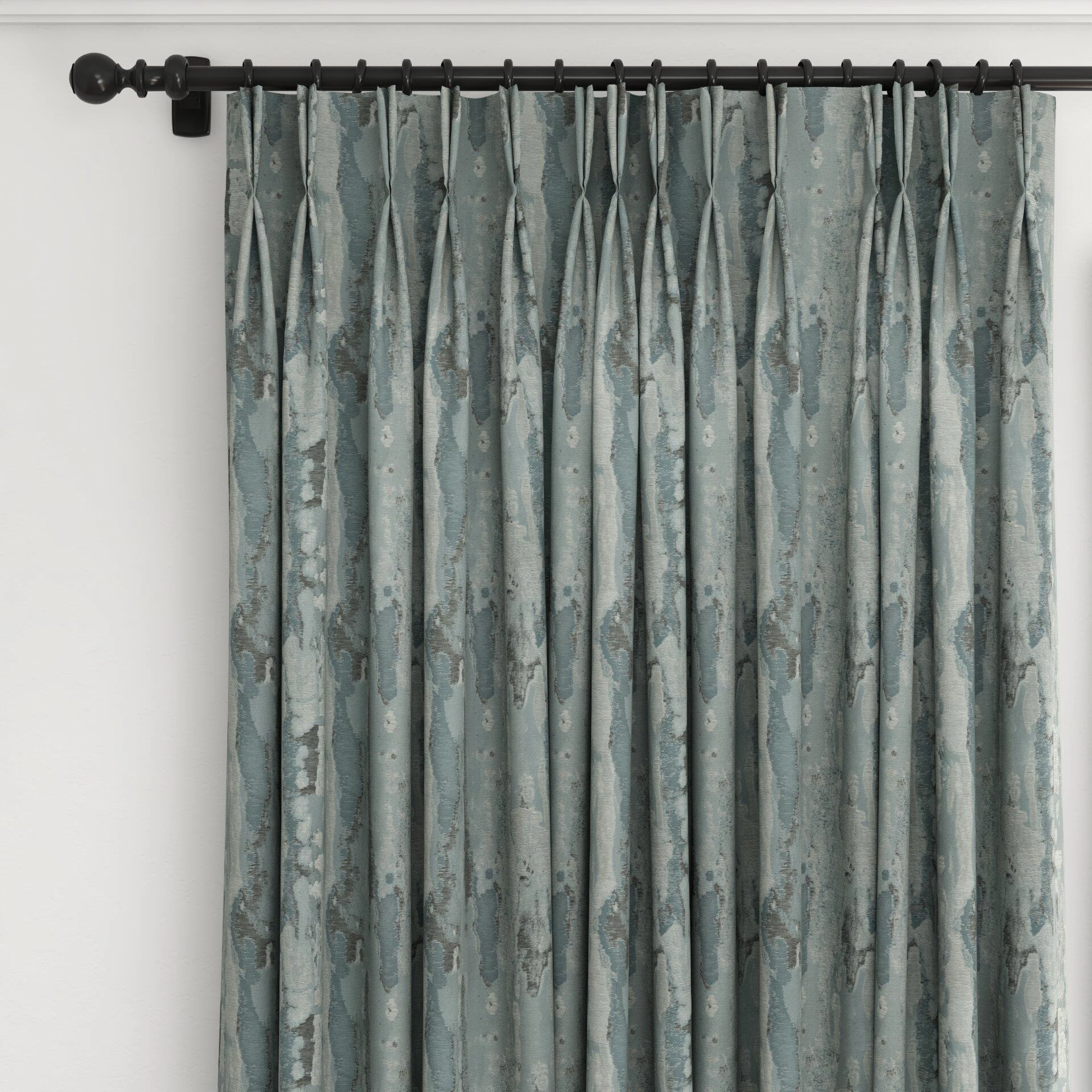 Jubilea  Jager  02 Niagara  Curtain_RodPuddlePencilPleat_Top.jpg