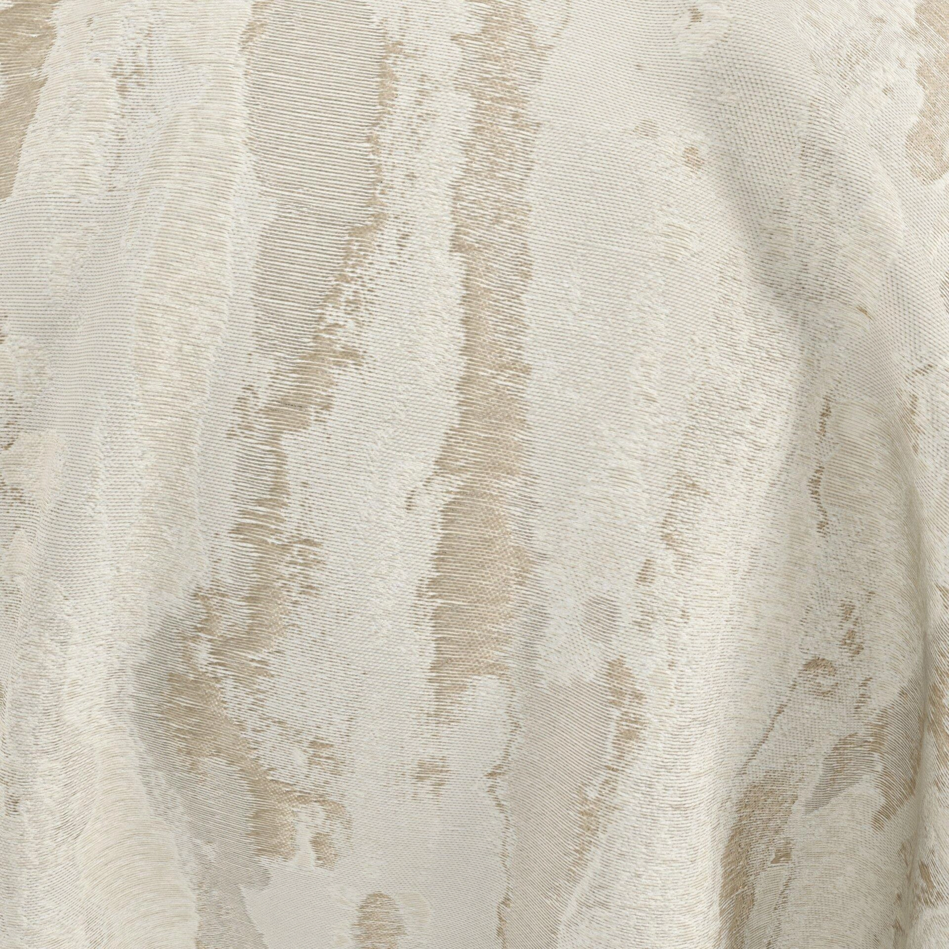Jubilea  Jager  04 Ivory  CloseUp_BL_65_BL_65_CU.jpg