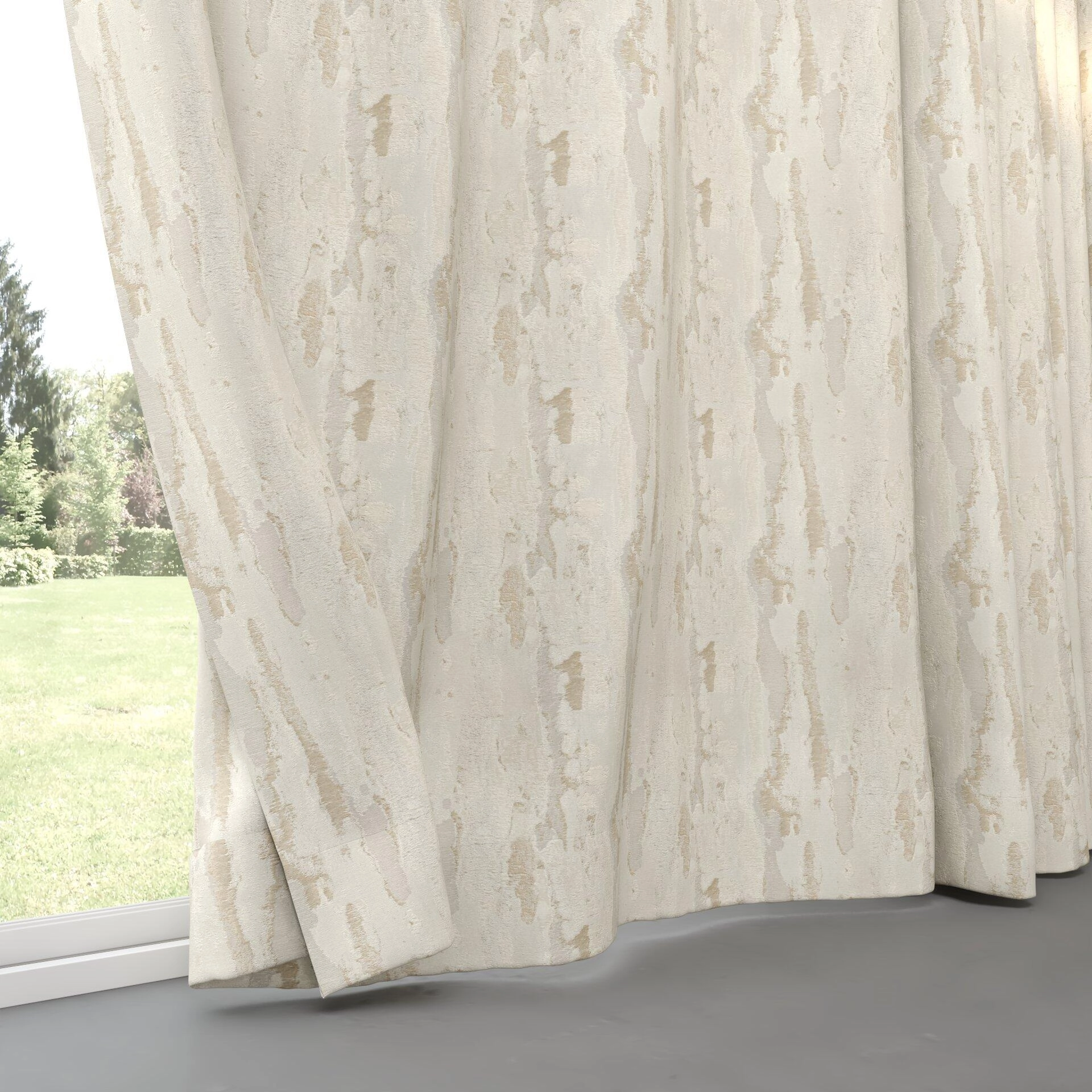 Jubilea  Jager  04 Ivory  Curtain_PinchPleat_Bottom.jpg