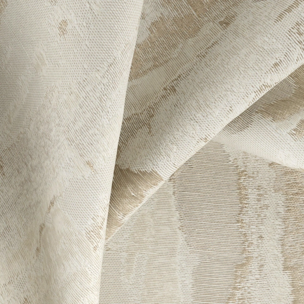 Jubilea  Jager  04 Ivory  CloseUp_TW_CU.jpg